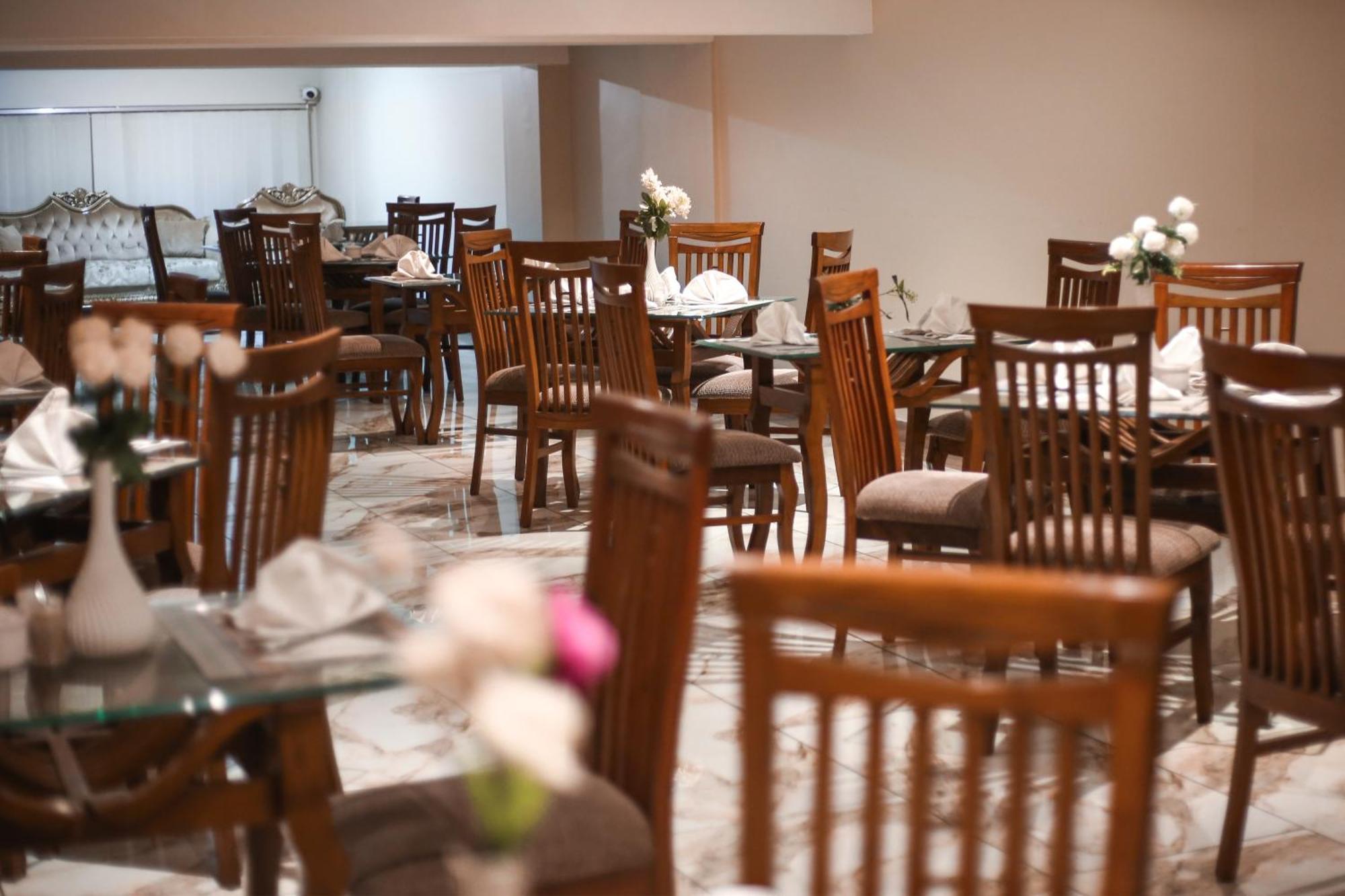 קראצ'י Hotel Pearl Inn מראה חיצוני תמונה