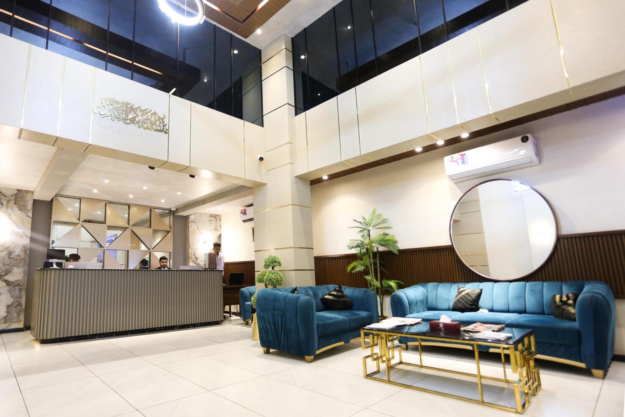 קראצ'י Hotel Pearl Inn מראה חיצוני תמונה