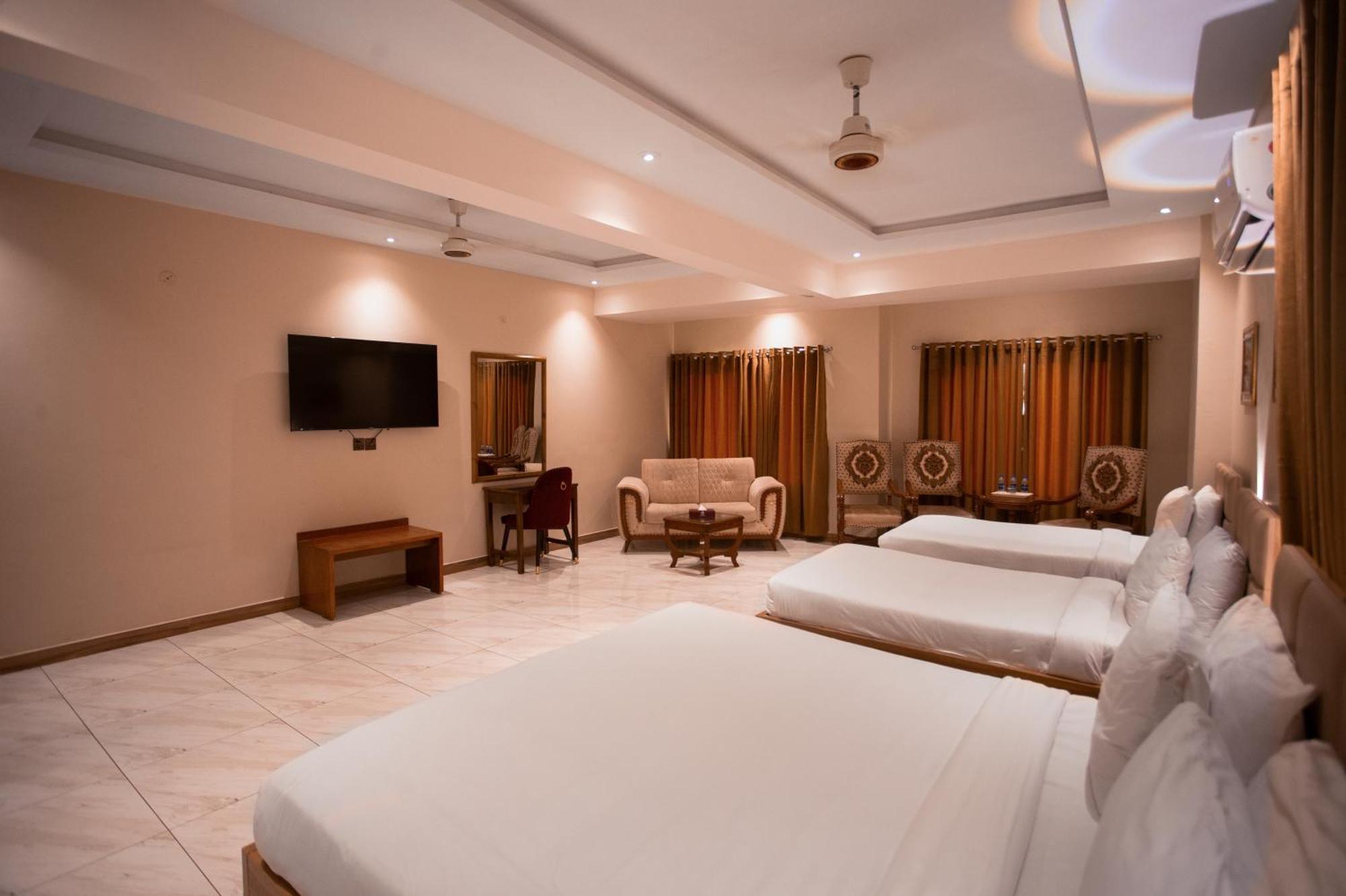 קראצ'י Hotel Pearl Inn מראה חיצוני תמונה