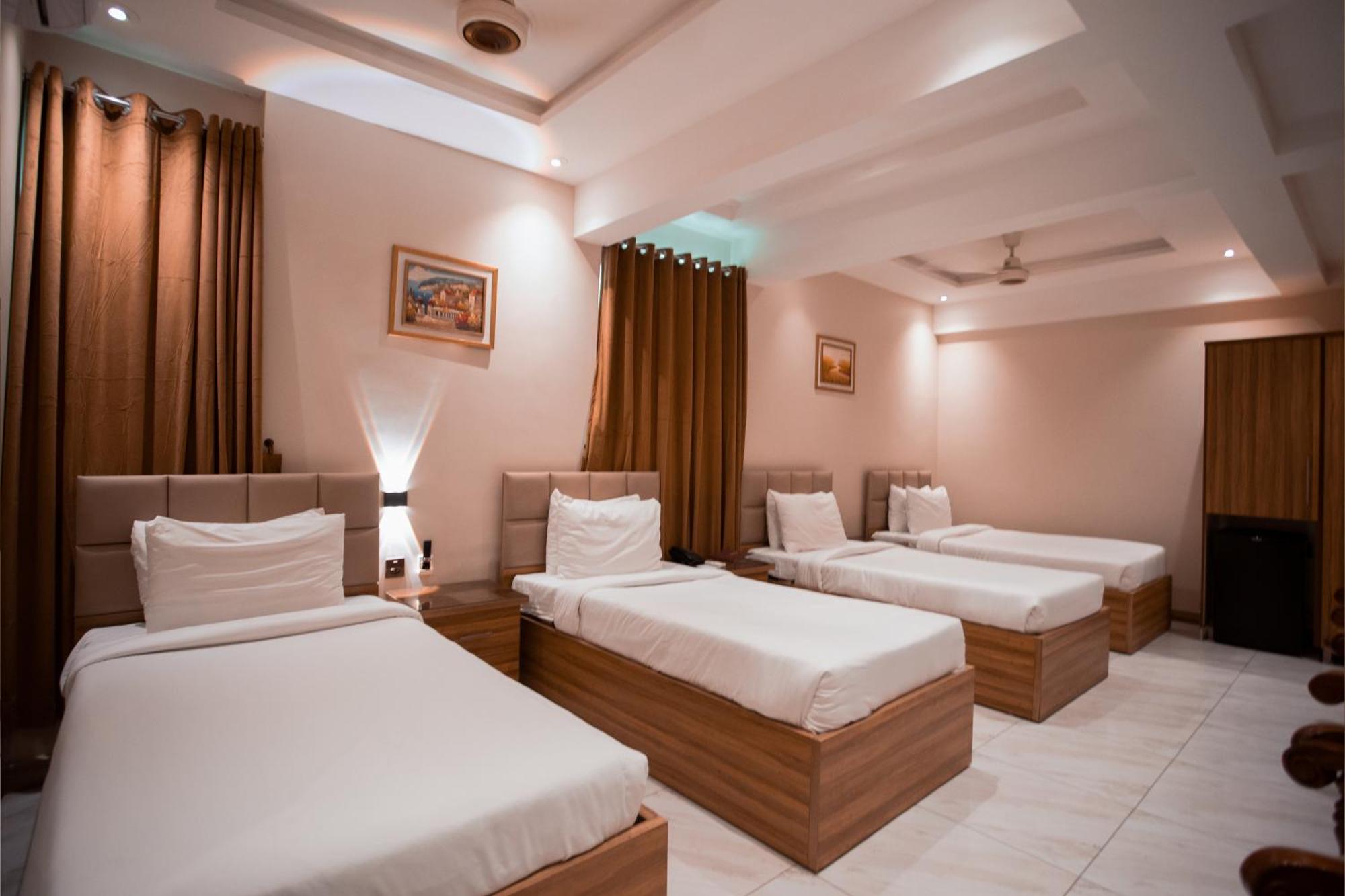 קראצ'י Hotel Pearl Inn מראה חיצוני תמונה