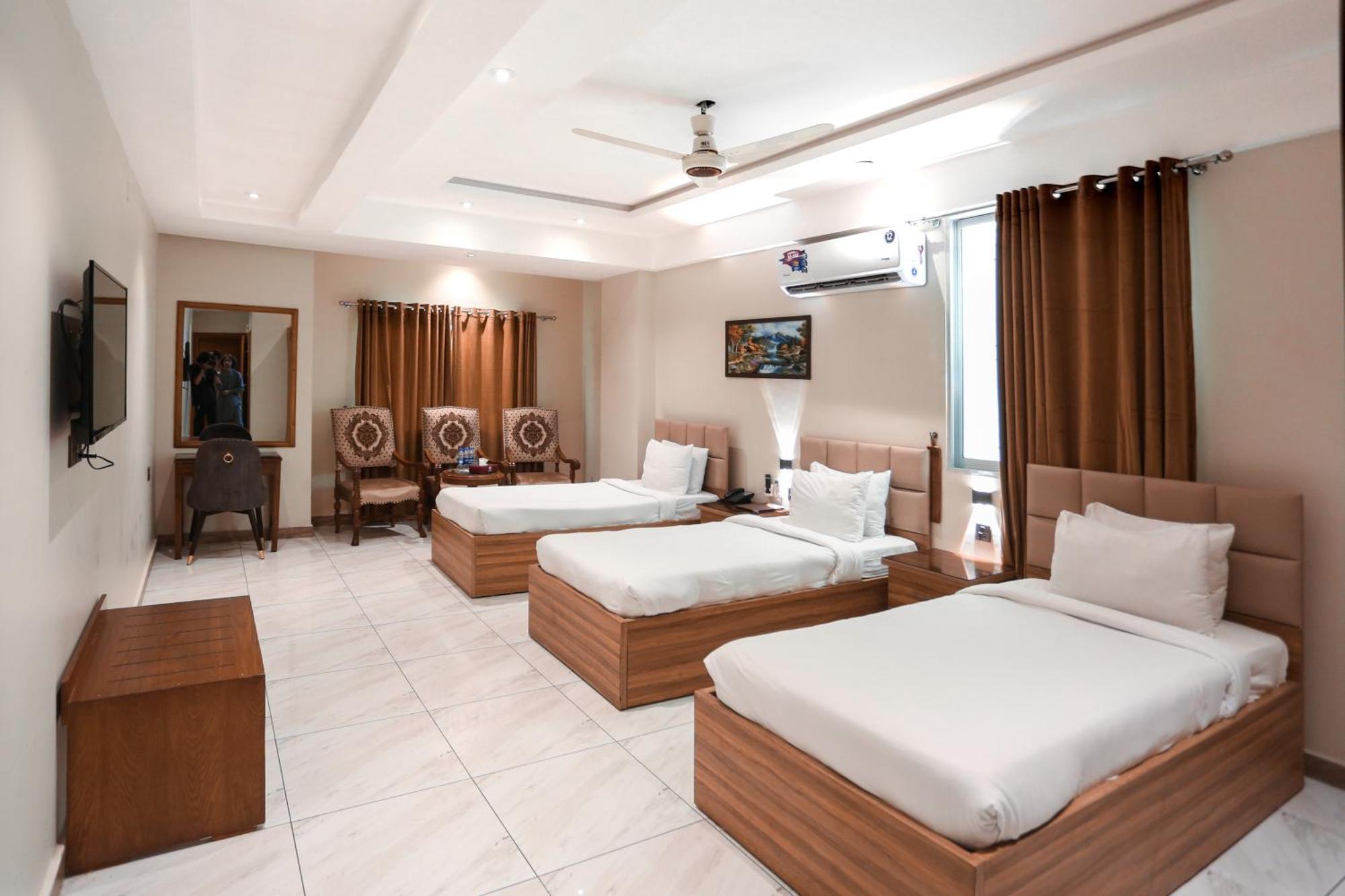 קראצ'י Hotel Pearl Inn מראה חיצוני תמונה